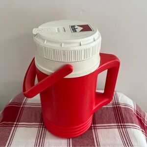 Vintage Marlboro 1/2 gal Igloo water jug